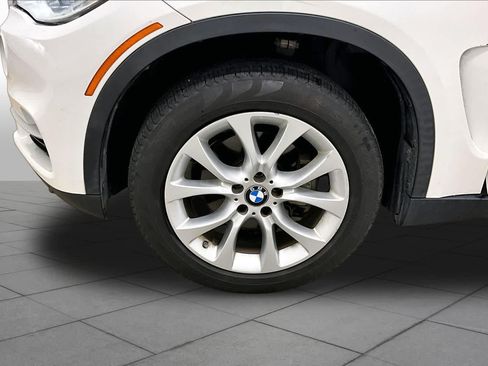Used 2020 BMW X5 xDrive40i w/ Convenience Package AWD/4WD image 11