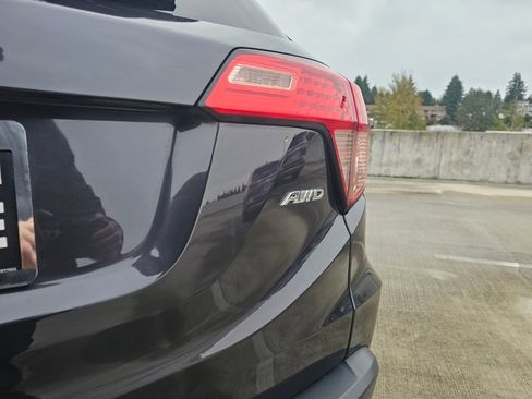 Used 2017 Honda HR-V EX image 24