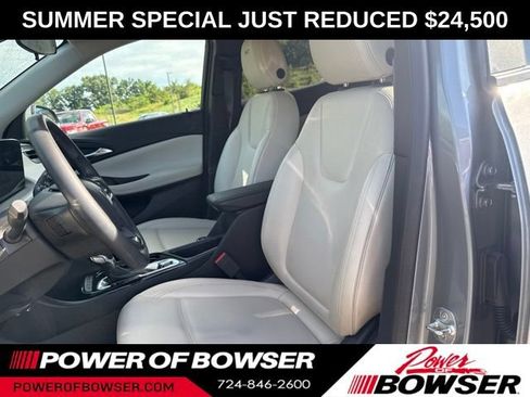 Used 2024 Buick Encore GX Sport Touring AWD/4WD image 3
