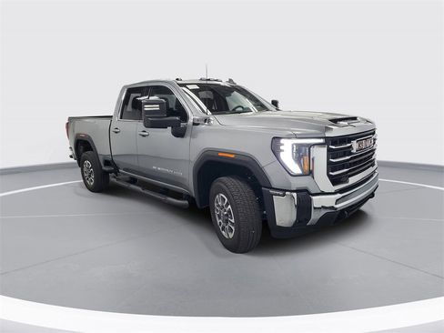 New 2026 GMC Sierra 2500 SLE w/ SLE Value Package; image 2