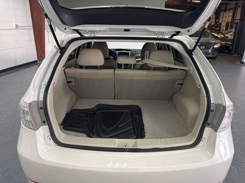 Used 2010 Subaru Impreza 2.5i image 18