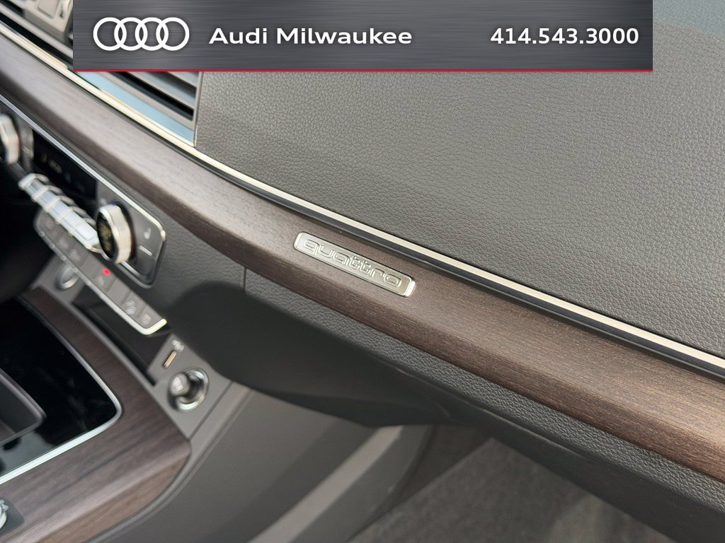 Used 2024 Audi Q5 2.0T Premium w/ Convenience Package AWD/4WD image 37