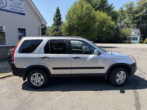 Used 2002 Honda CR-V EX image 8