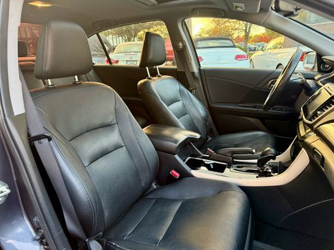 Used 2017 Honda Accord EX-L image 26