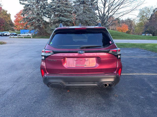 Used 2025 Subaru Forester Limited AWD/4WD image 4
