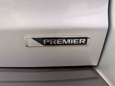 Used 2018 Chevrolet Tahoe Premier w/ RST 6.2L Performance Edition AWD/4WD image 29