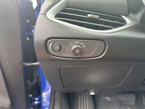 Used 2023 Chevrolet Malibu LT image 20