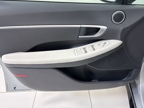 New 2025 Hyundai Sonata SEL image 16
