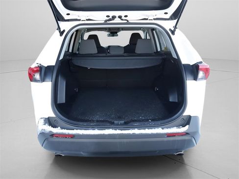 Certified 2021 Toyota RAV4 XLE image 10
