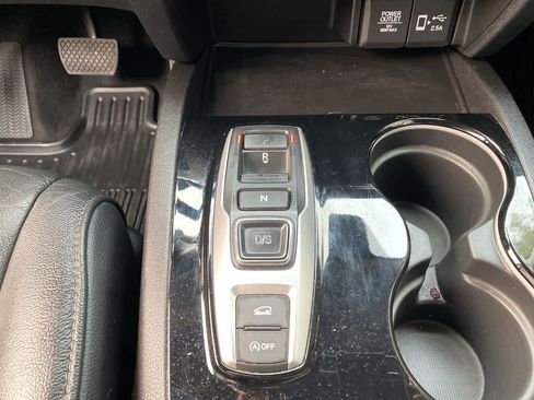Used 2019 Honda Pilot Touring image 28