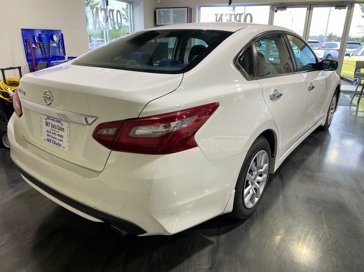 Used 2018 Nissan Altima 2.5 S w/ S Convenience Package FWD image 11