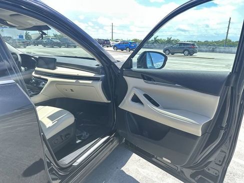 Used 2024 INFINITI QX60 Luxe w/ Performance Audio Package FWD image 23