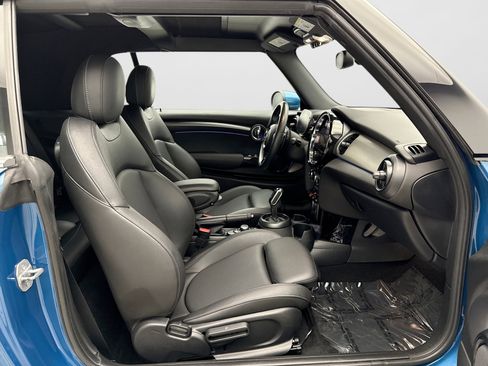 Used 2023 MINI Cooper S FWD image 17