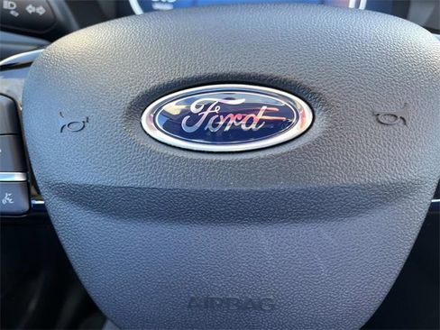 Used 2023 Ford Escape Platinum w/ Premium Technology Package image 34