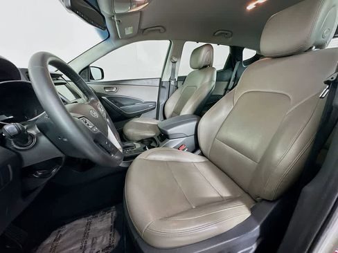 Used 2018 Hyundai Santa Fe Sport image 12