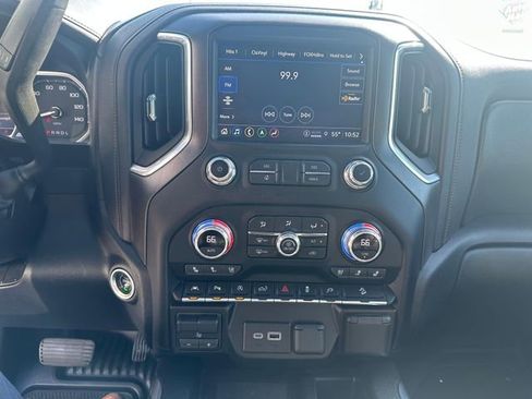 Used 2021 GMC Sierra 1500 AT4 w/ AT4 Premium Package image 15