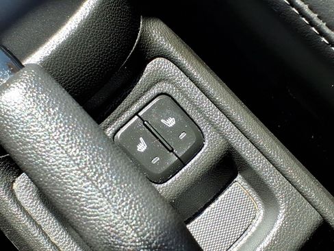 Used 2022 Chevrolet Spark ACTIV FWD image 20