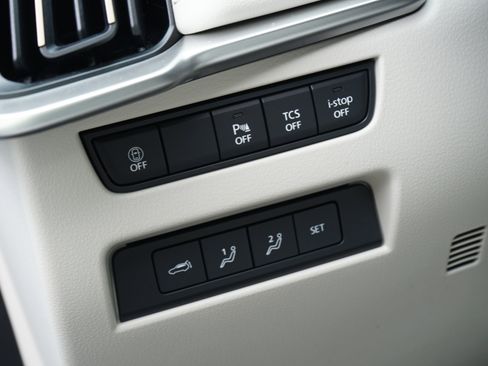 Certified 2025 MAZDA CX-90 3.3 Turbo S w/ Premium Package image 21