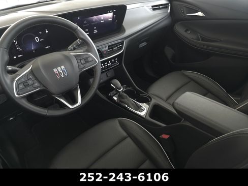 Used 2025 Buick Encore GX Avenir w/ Avenir Technology Package AWD/4WD image 14