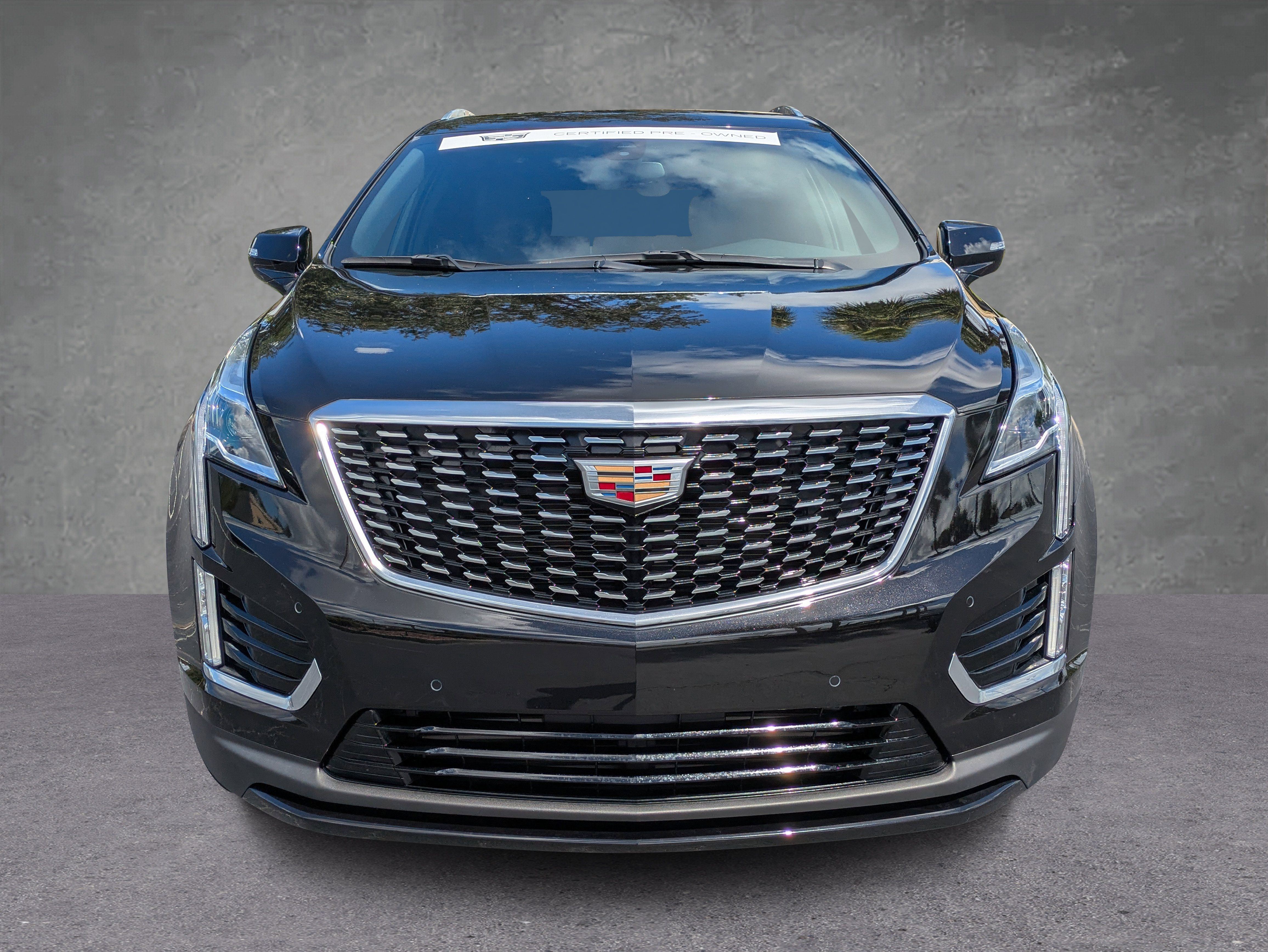 Certified 2025 Cadillac XT5 Luxury FWD image 6