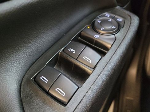 Used 2024 Chevrolet Equinox LT w/ LPO, Floor Liner Package FWD image 27