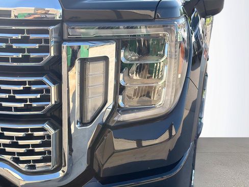 Used 2020 GMC Sierra 3500 Denali w/ Denali Ultimate Package AWD/4WD image 10