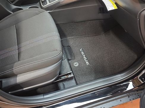 New 2026 Hyundai Venue SEL image 10