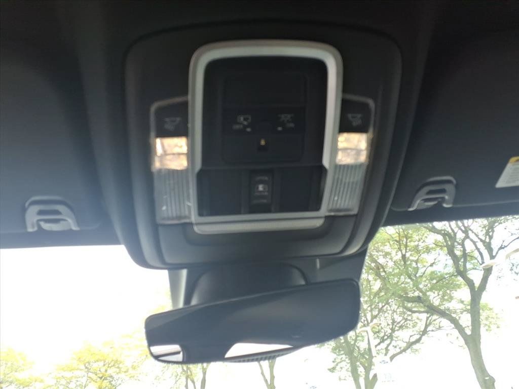 Used 2021 RAM 1500 Sport w/ Level 2 Equipment Group AWD/4WD image 22
