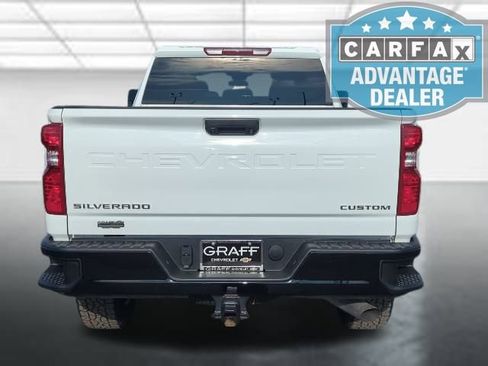 Used 2025 Chevrolet Silverado 2500 Custom image 24