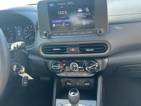 Used 2022 Hyundai Kona SE AWD/4WD image 14