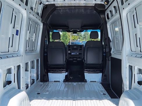 New 2025 Mercedes-Benz Sprinter 2500 image 14