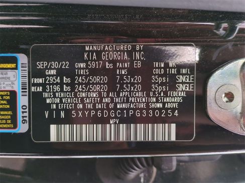 Used 2023 Kia Telluride S image 11