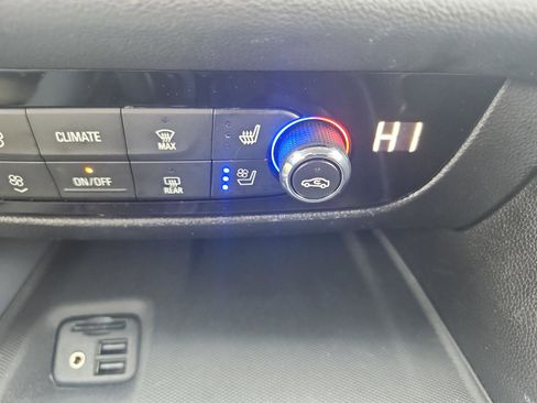 Certified 2021 Buick Enclave Premium w/ Surround and Sites Package image 18