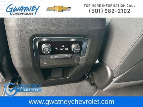 Used 2025 Chevrolet Tahoe LT RWD image 24