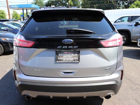 Used 2024 Ford Edge Titanium AWD/4WD image 4