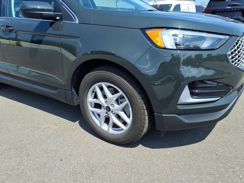 Used 2023 Ford Edge SEL AWD/4WD image 3