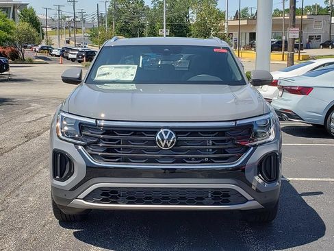 New 2026 Volkswagen Atlas Cross Sport SE AWD/4WD image 5