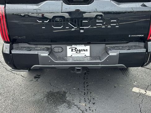 New 2025 Toyota Tundra Platinum AWD/4WD image 15