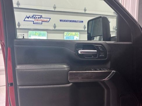Used 2022 Chevrolet Silverado 2500 LTZ w/ LTZ Plus Package AWD/4WD image 22