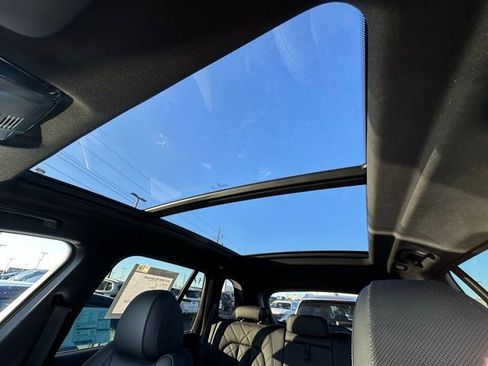 Certified 2024 BMW X5 xDrive40i w/ Premium Package image 23