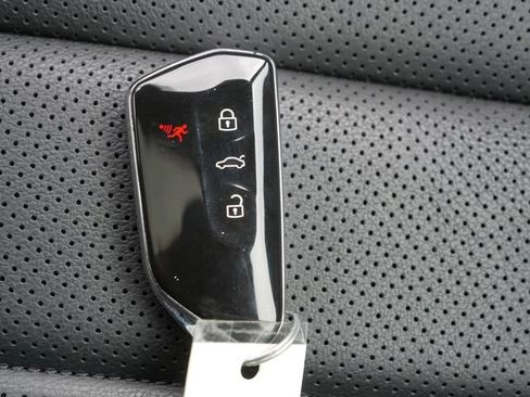 Certified 2024 Volkswagen GTI SE FWD image 37