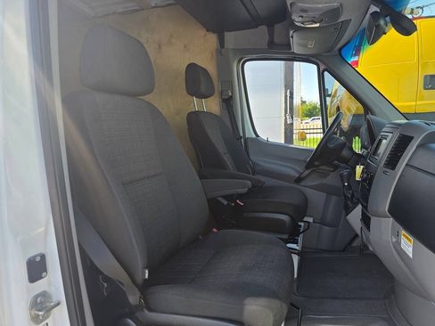 Used 2016 Mercedes-Benz Sprinter 3500 image 8