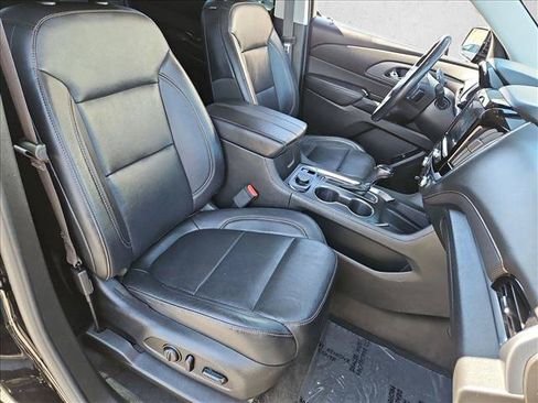 Used 2019 Chevrolet Traverse Premier w/ Redline Edition AWD/4WD image 25