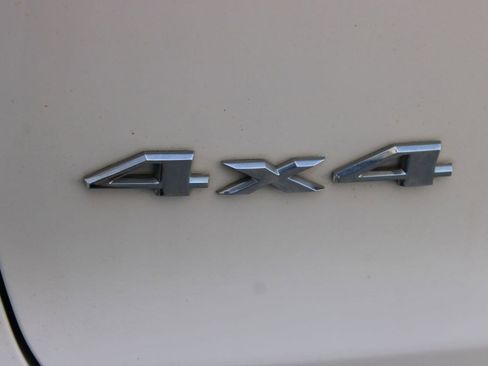 Used 2019 Jeep Cherokee Limited w/ Trailer Tow Group image 21