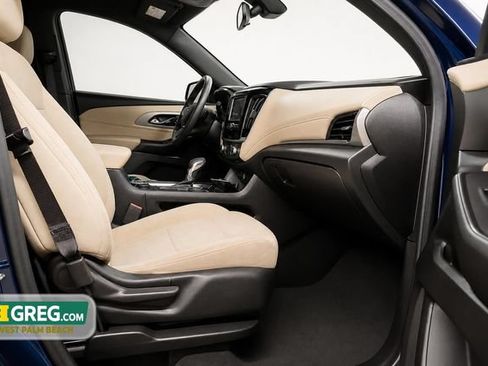 Used 2023 Chevrolet Traverse LS w/ Midnight/Sport Edition FWD image 11