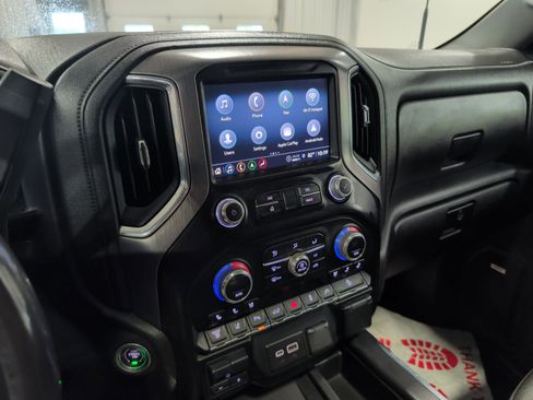 Used 2023 GMC Sierra 2500 Denali w/ Denali Ultimate Package AWD/4WD image 10