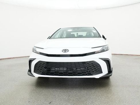 New 2026 Toyota Camry SE image 31