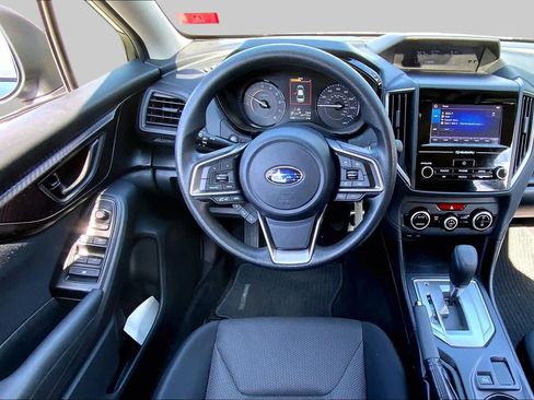 Used 2021 Subaru Crosstrek 2.0i AWD/4WD image 6
