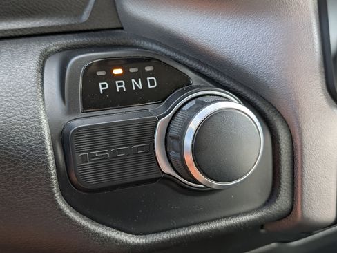 Used 2019 RAM 1500 Big Horn RWD image 30