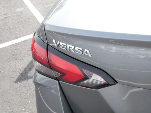 Used 2024 Nissan Versa S w/ Trunk Package FWD image 17